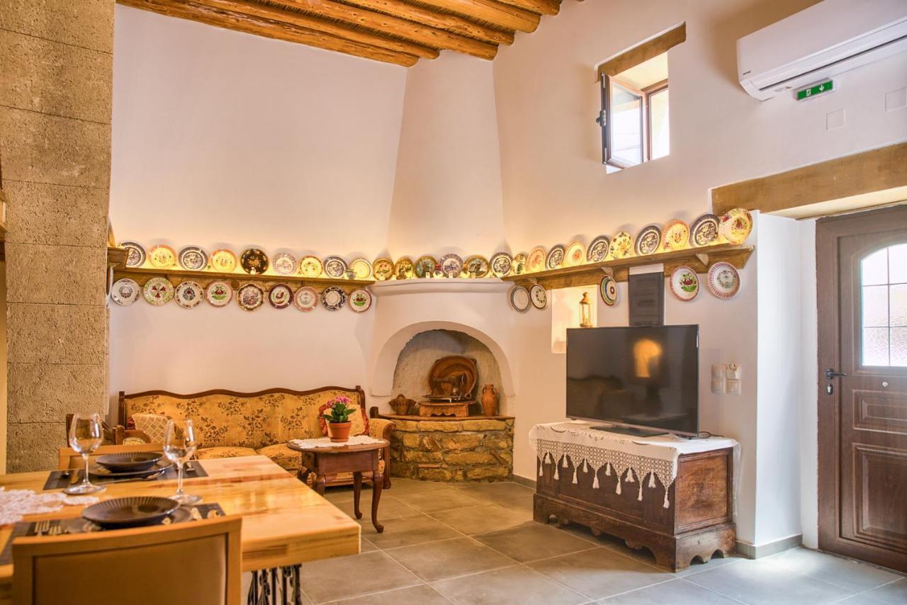 Vila Stone Arch Malona Village Exteriér fotografie